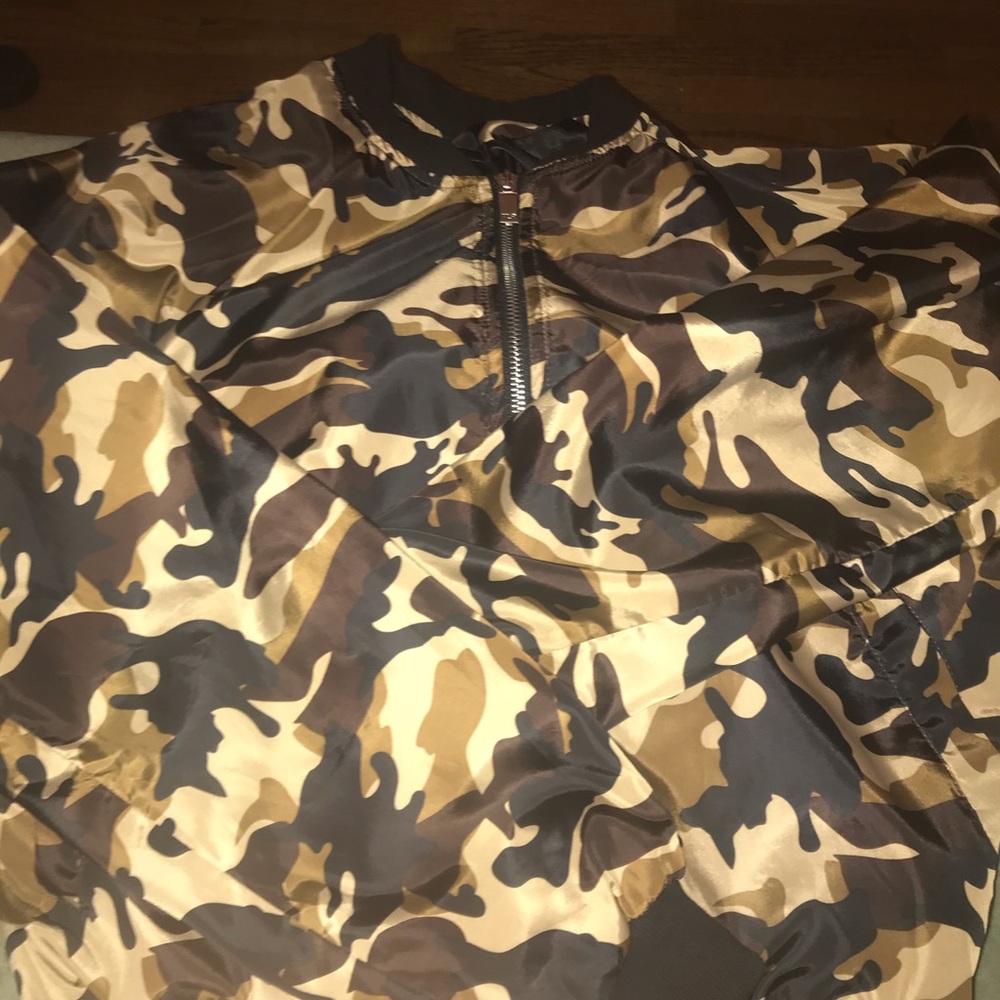 SHEIN BOMBER CAMO JACKET